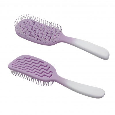 Stepped bone broiler comb